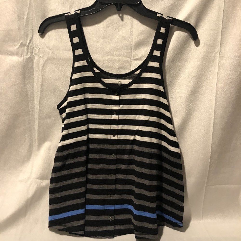 SO Women Juniors Size M Relaxed black/gray/white Striped Sleeveless Tank Top.  C
